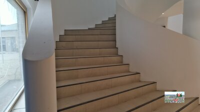 Treppenanlage Foyer Haus B